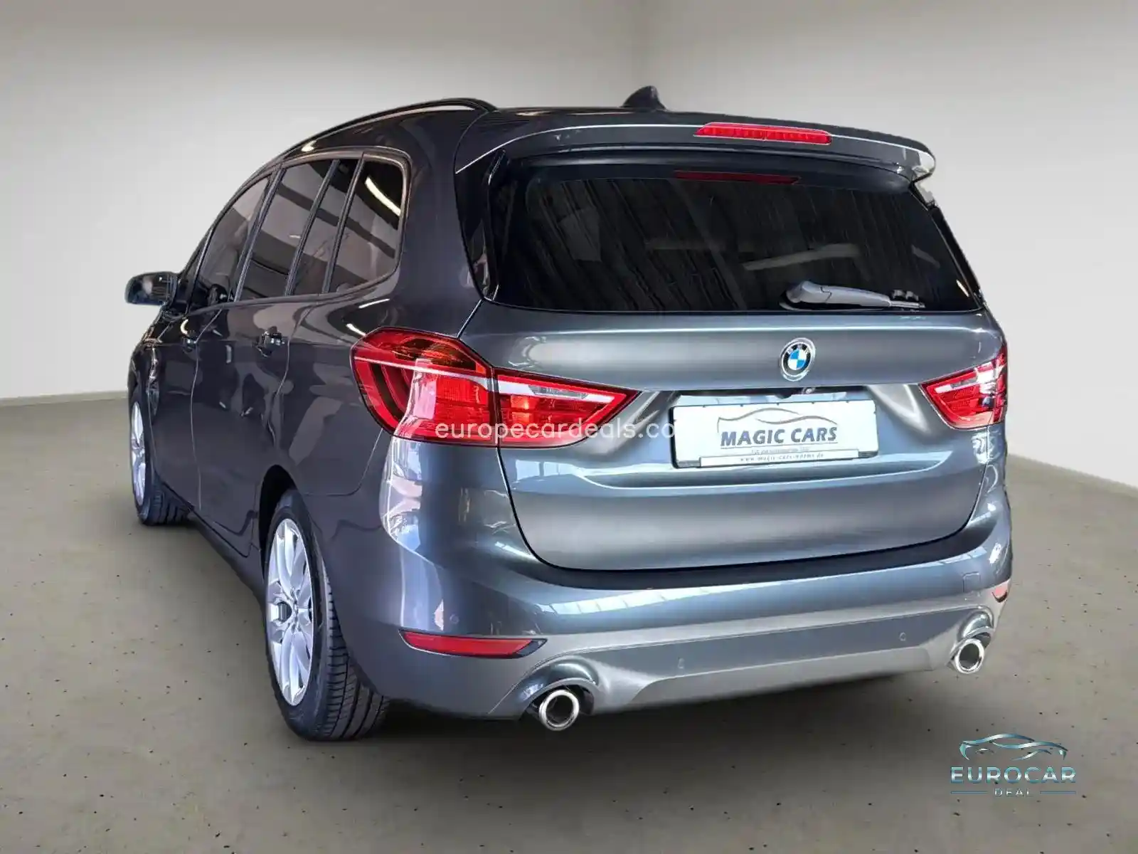 BMW 220