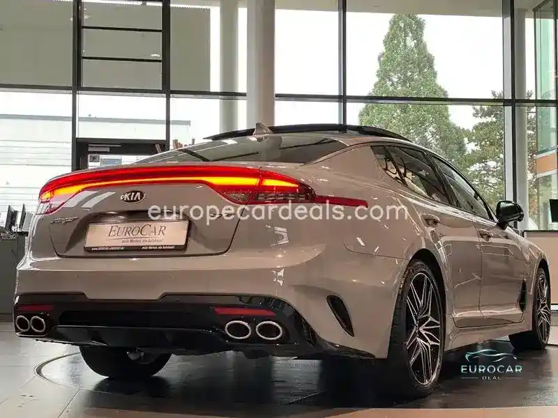 Kia Stinger