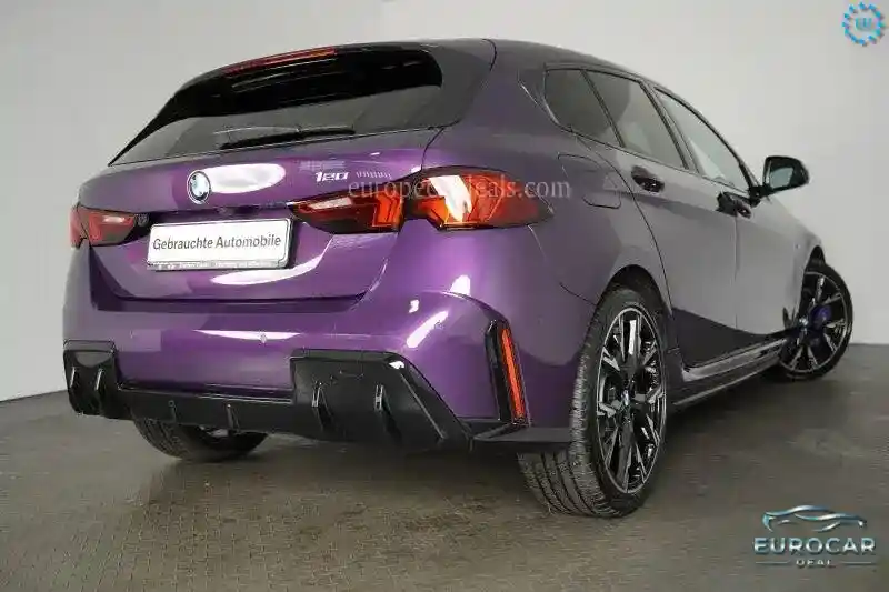 BMW 120