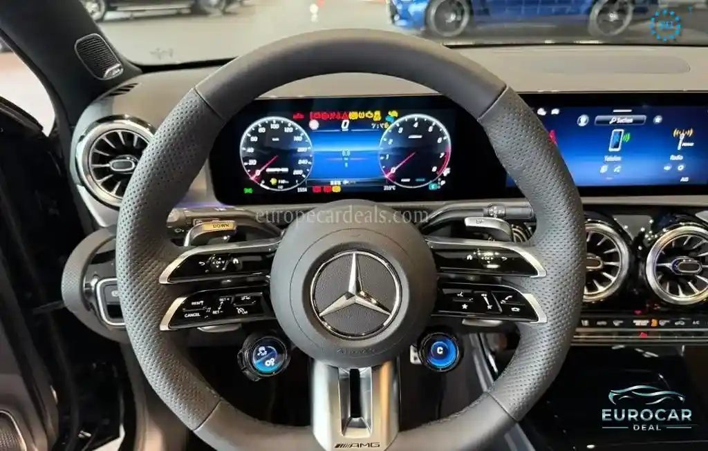 Mercedes-Benz A 35 AMG