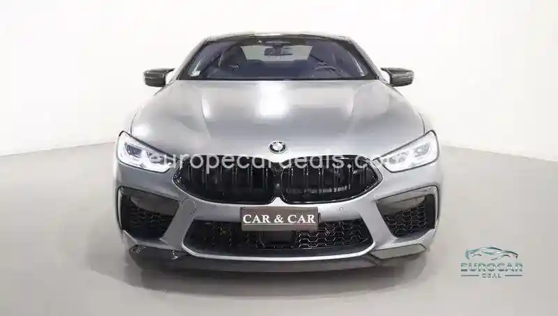 BMW M8