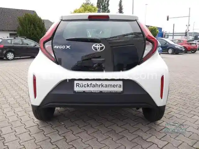 Toyota Aygo (X)