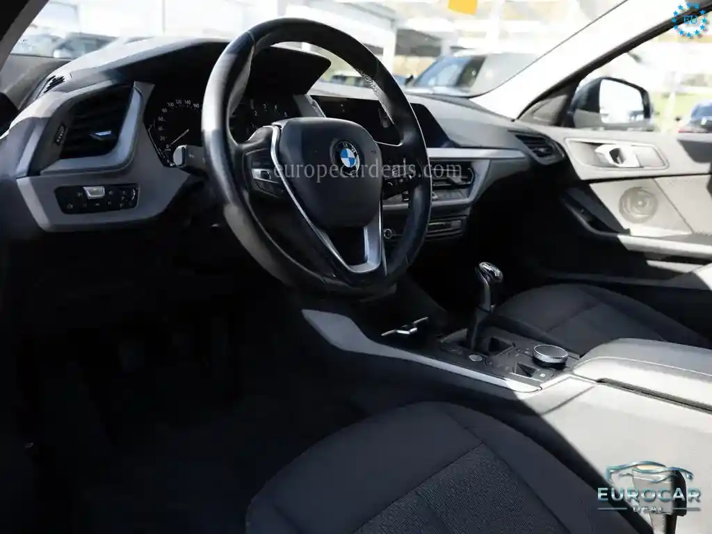 BMW 118