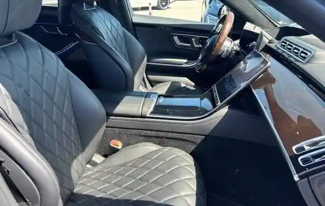 Mercedes-Benz S 500