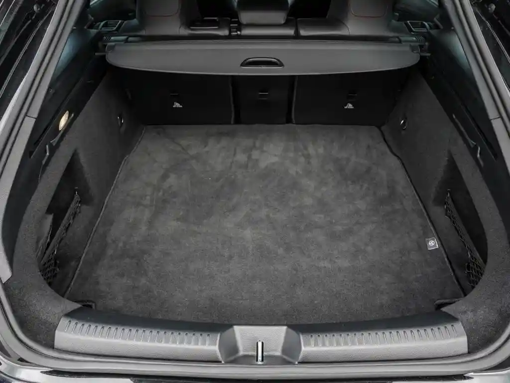 Mercedes-Benz CLA 200 Shooting Brake