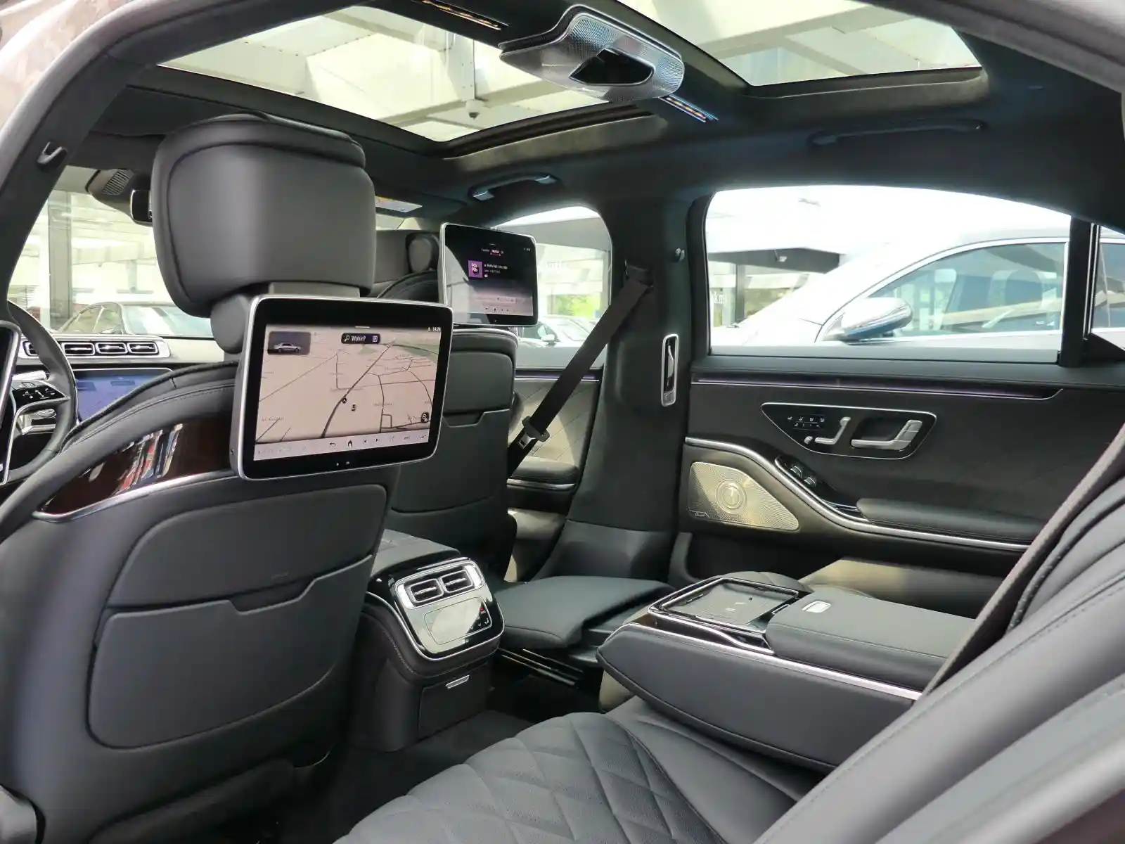Mercedes-Benz S 500