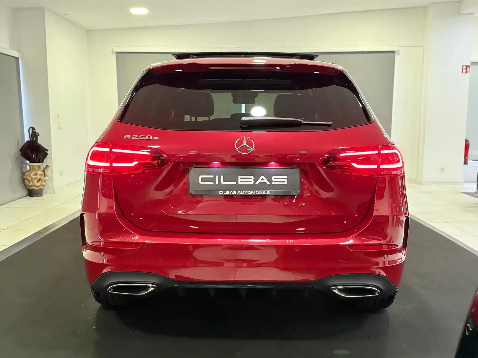 Mercedes-Benz B 250