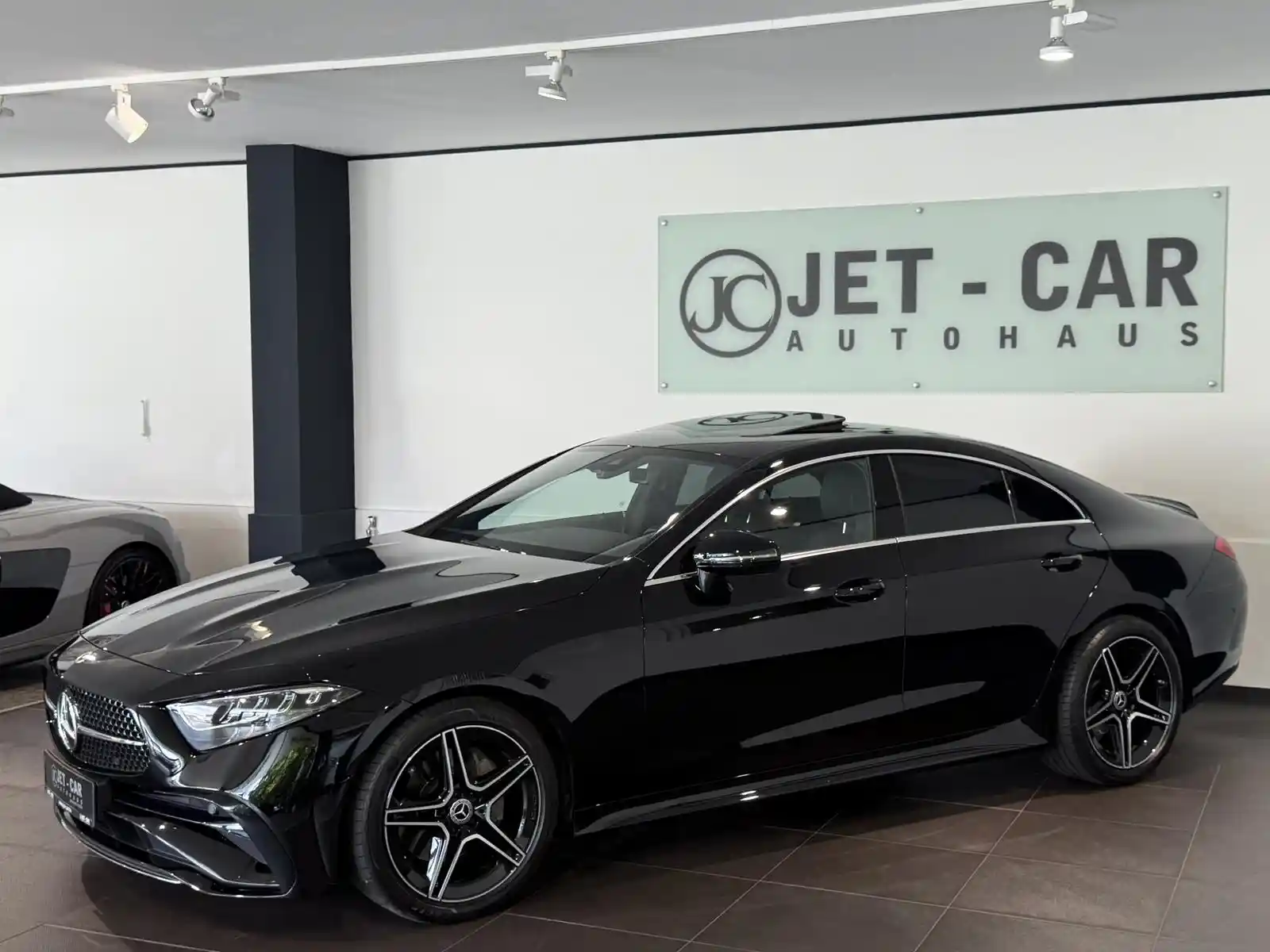 Mercedes-Benz CLS 220