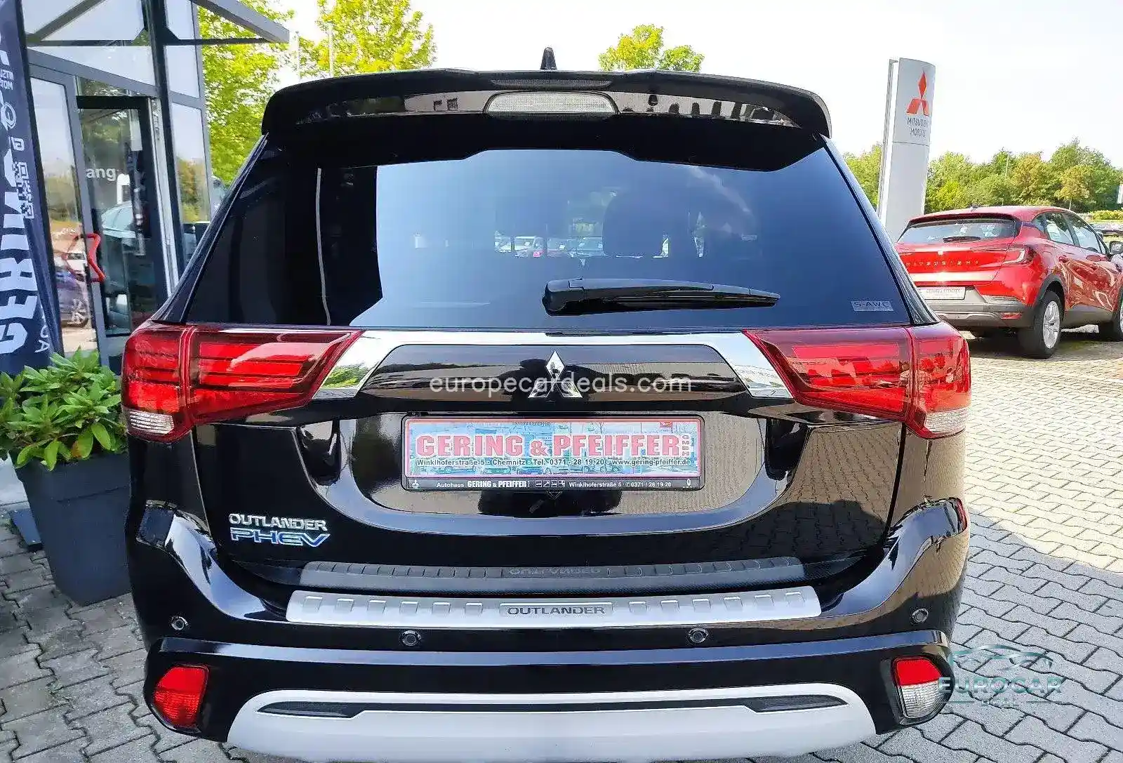 Mitsubishi Plug-in Hybrid Outlander
