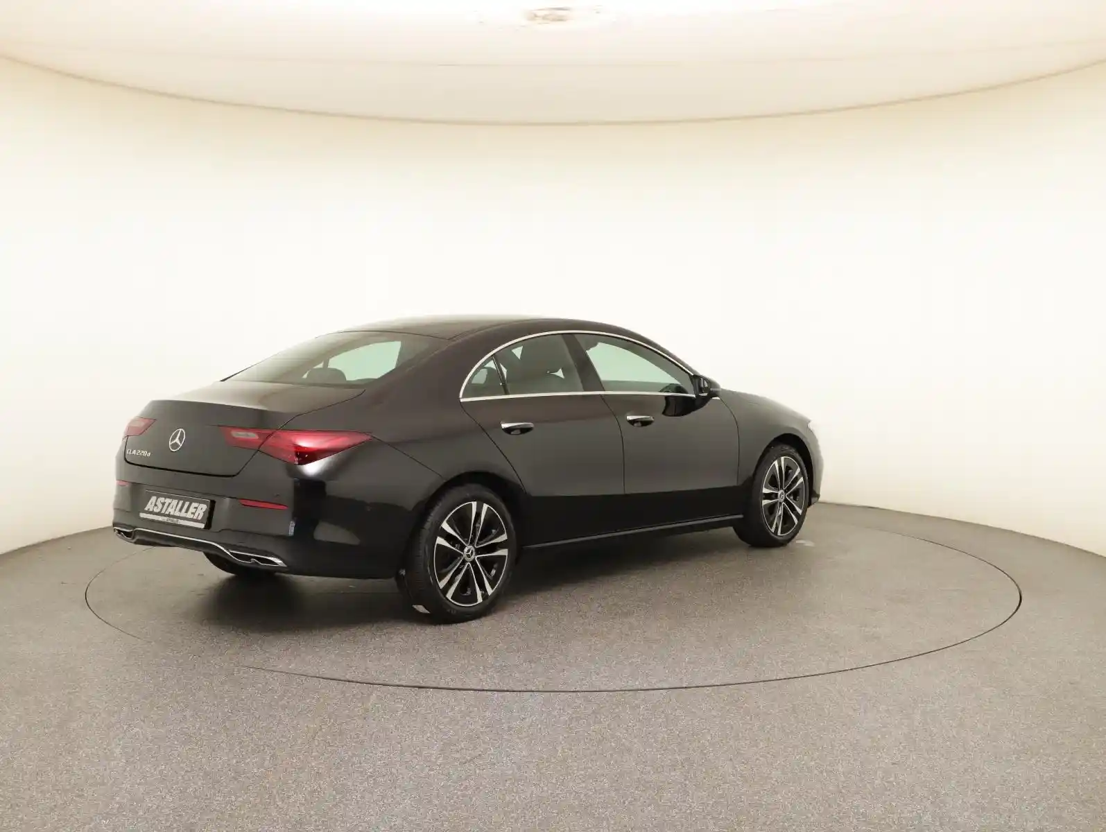 Mercedes-Benz CLA 220