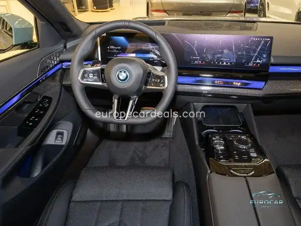 BMW i5