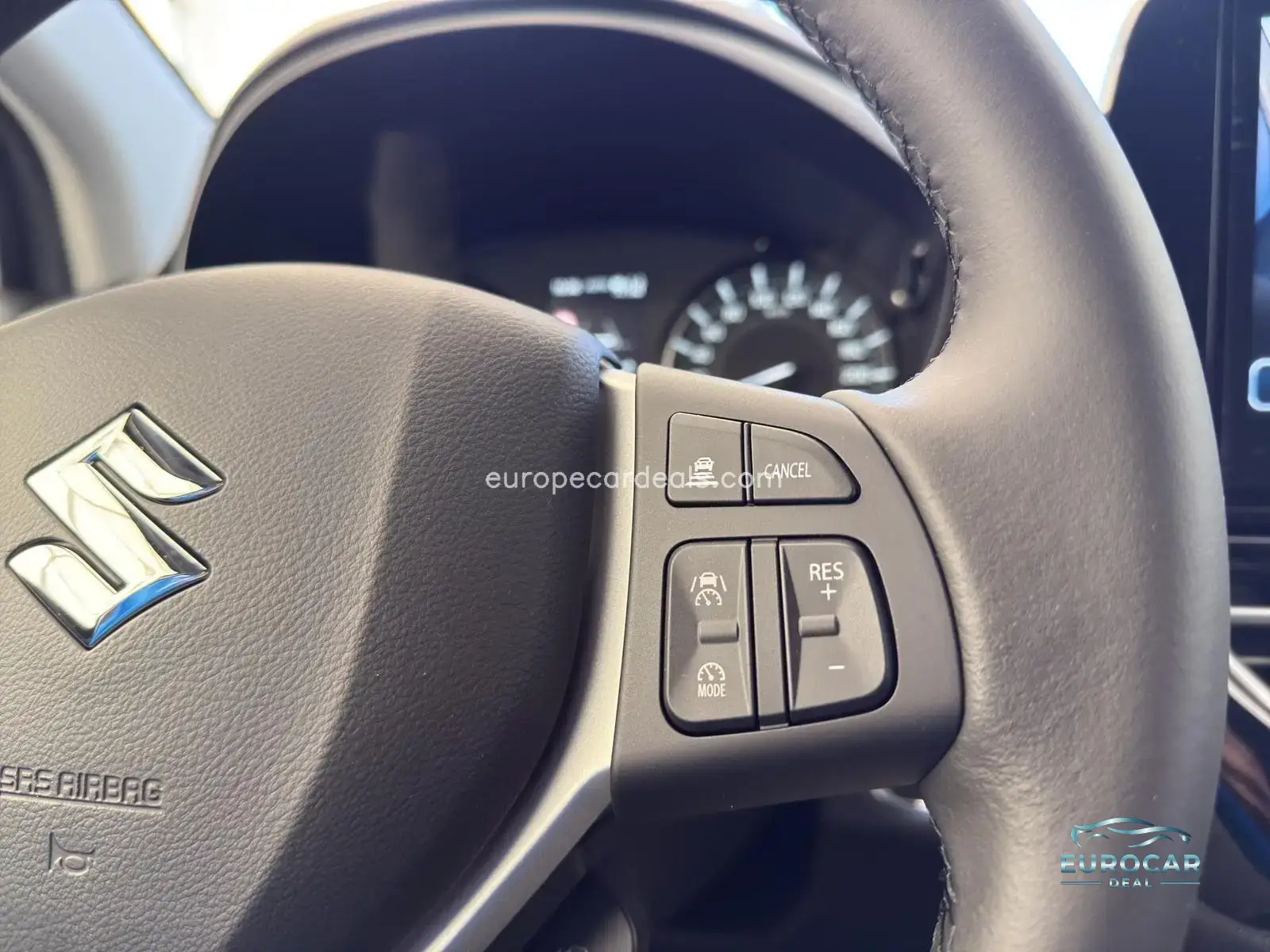 Suzuki (SX4) S-Cross
