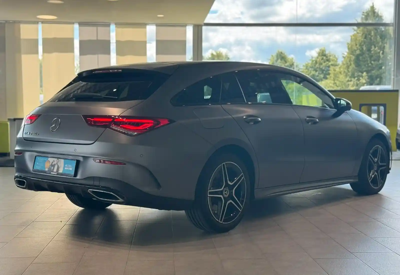 Mercedes-Benz CLA 250