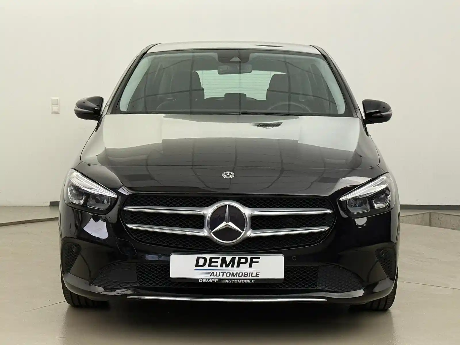 Mercedes-Benz B 220