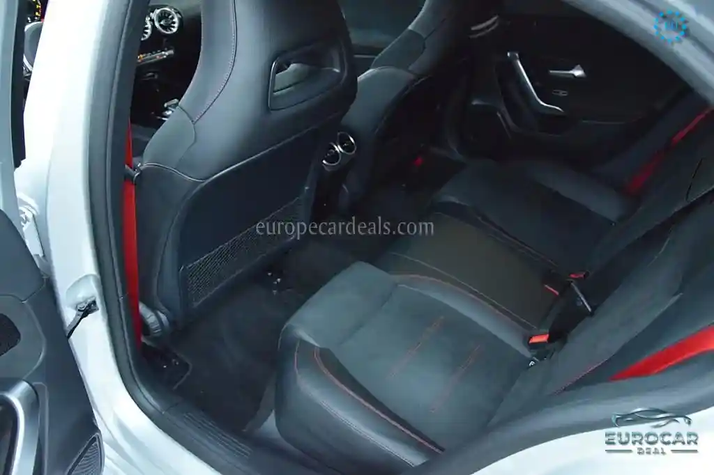 Mercedes-Benz A 35 AMG