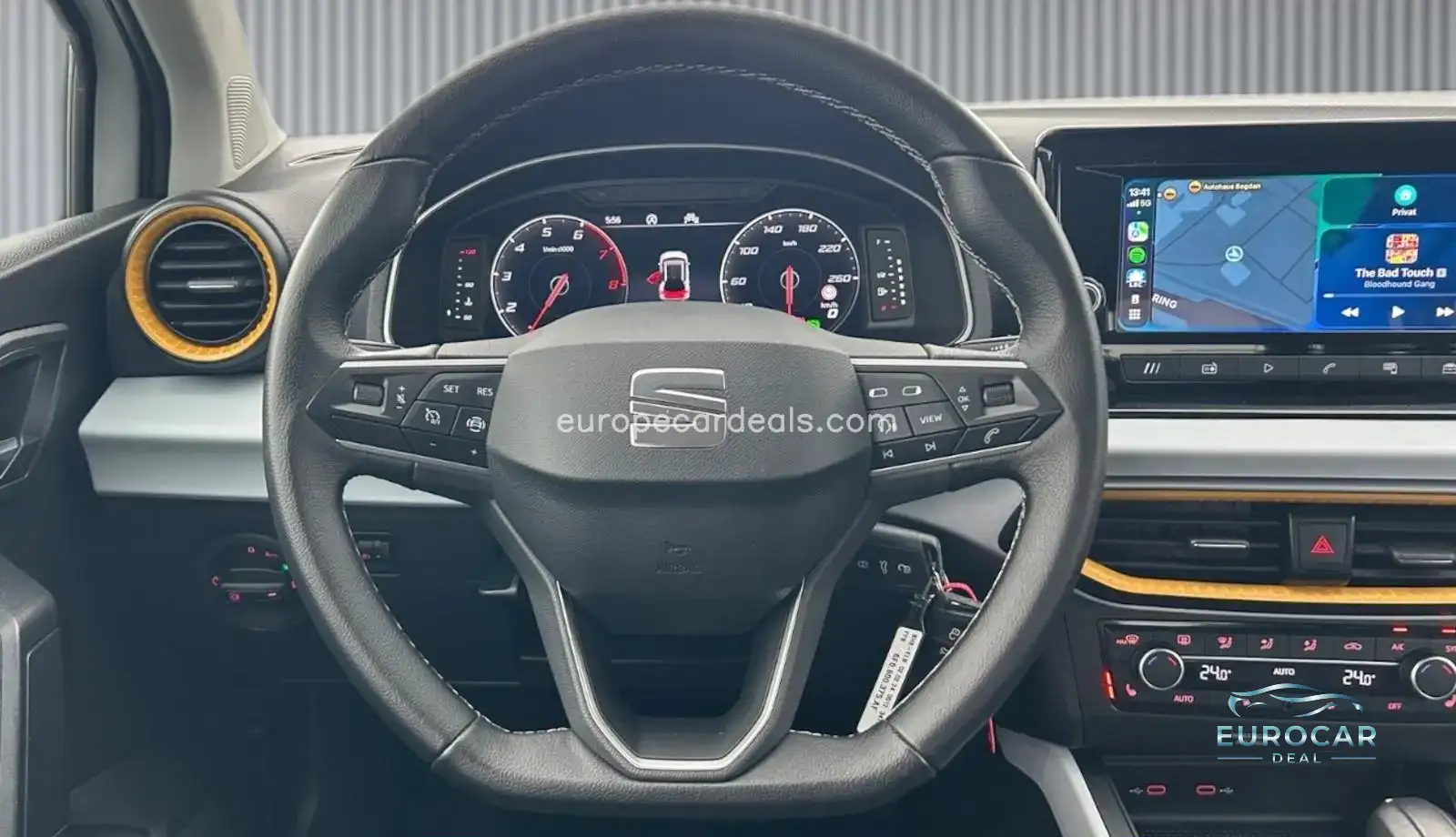 Seat Arona