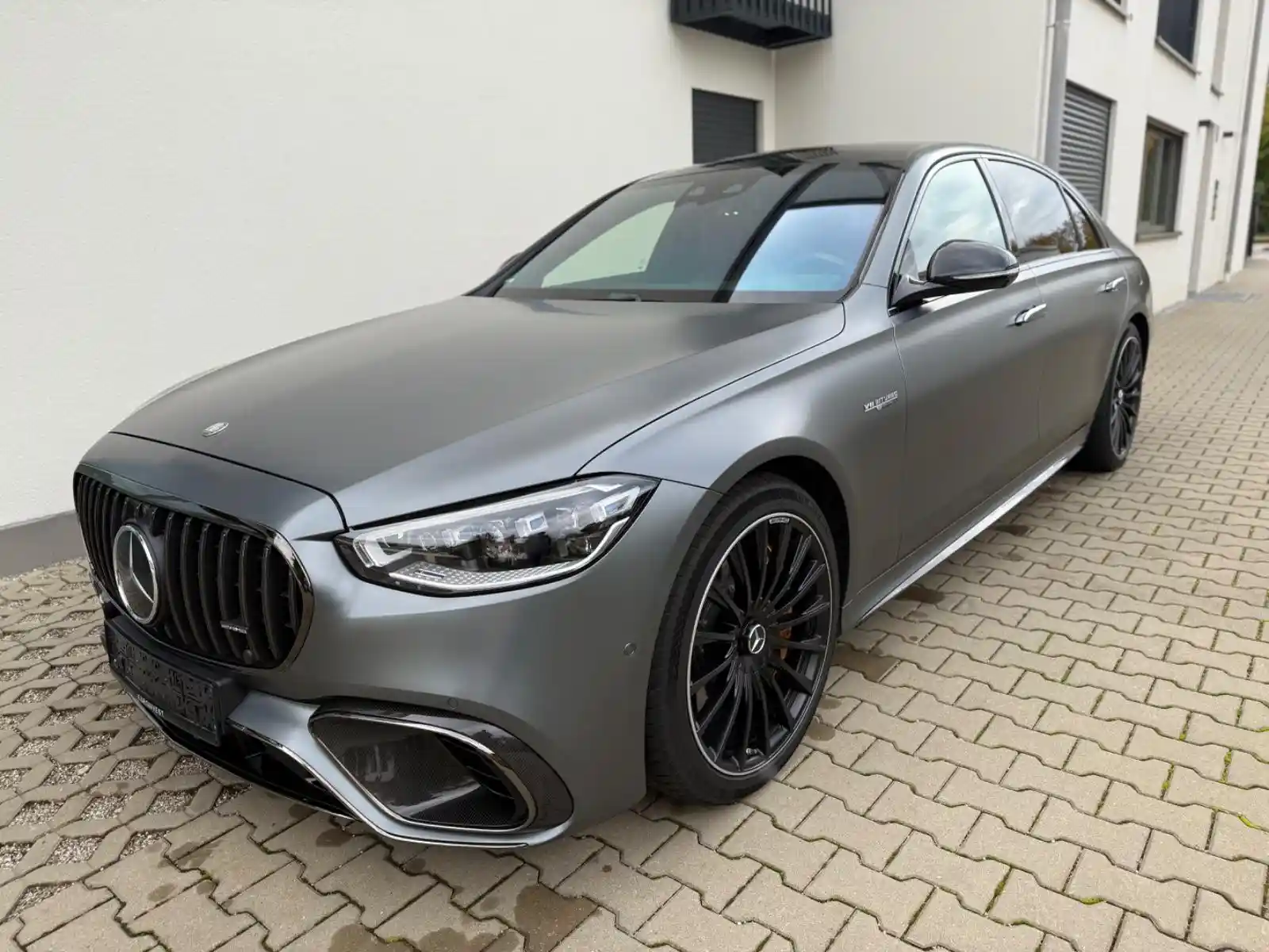Mercedes-Benz S 63 AMG