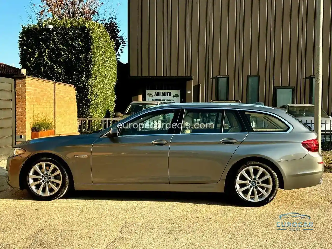 BMW 520