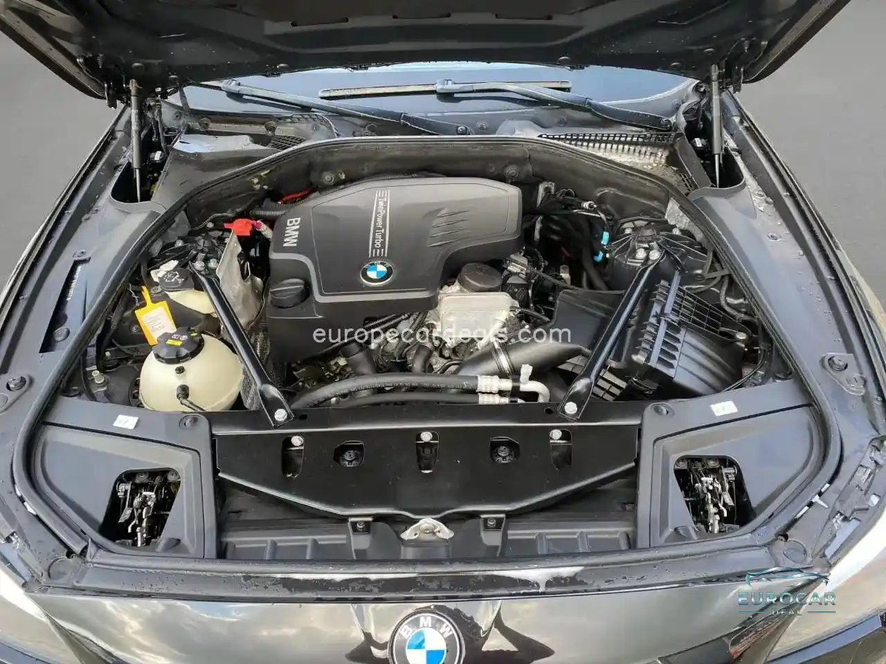 BMW 528
