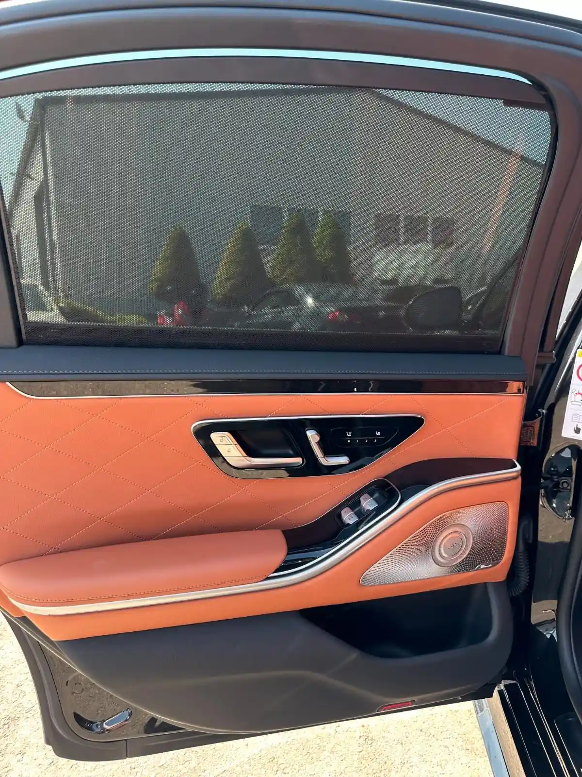 Mercedes-Benz S 400