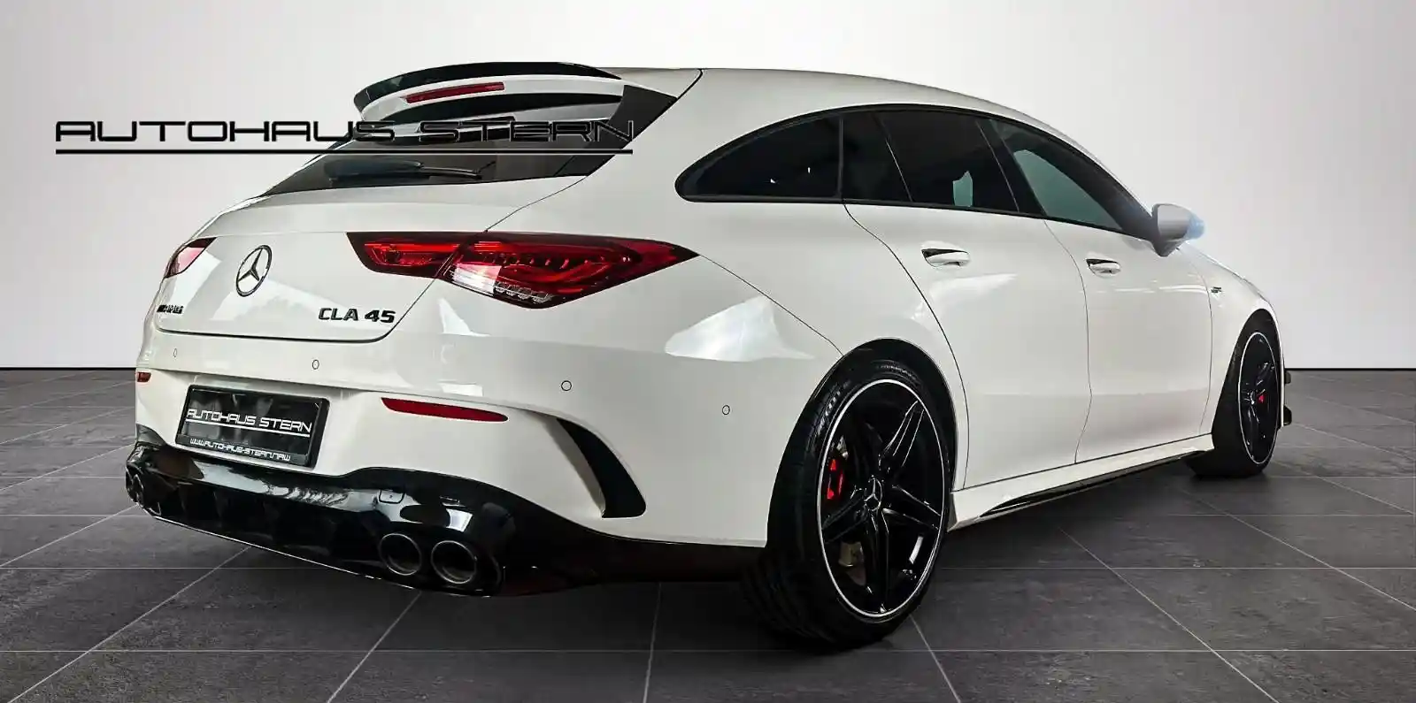 Mercedes-Benz CLA 45 AMG