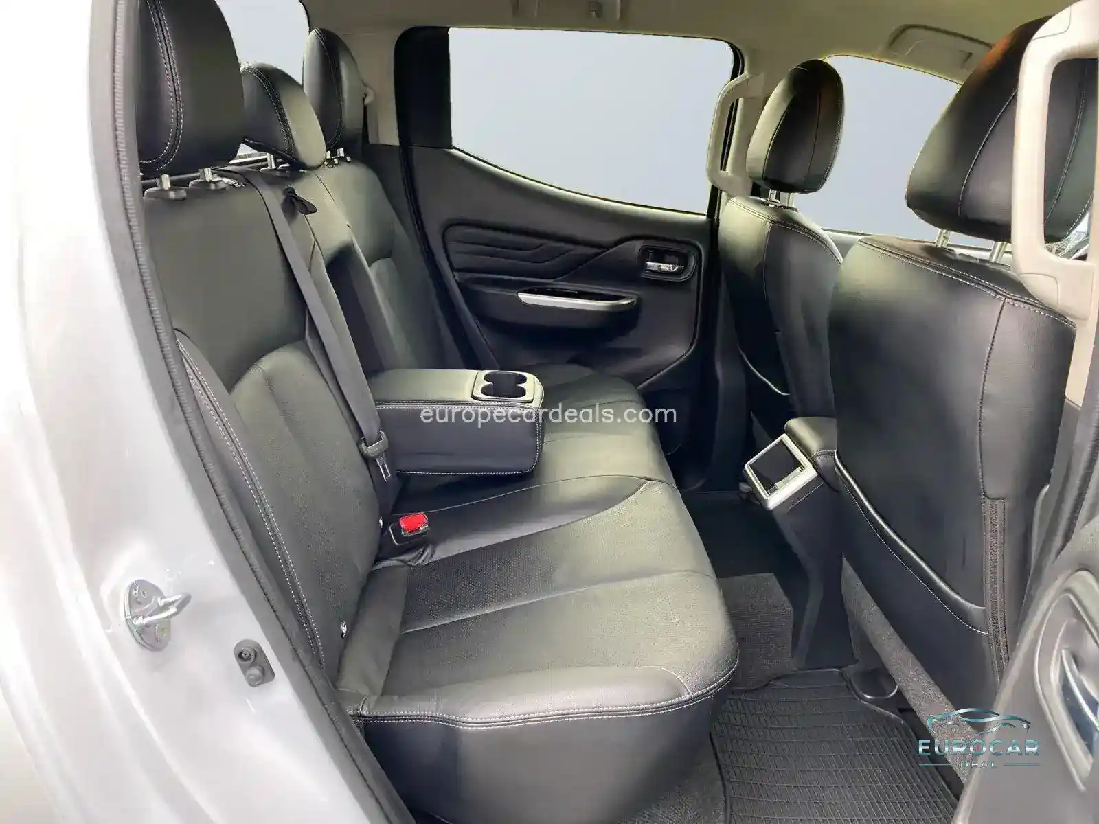 Mitsubishi L200