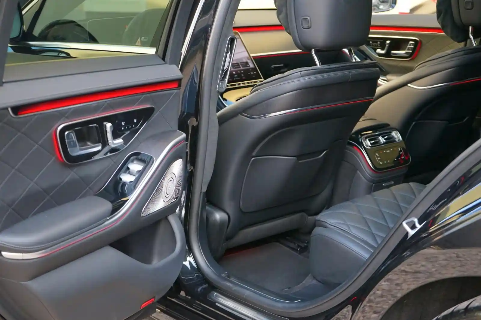 Mercedes-Benz S 500