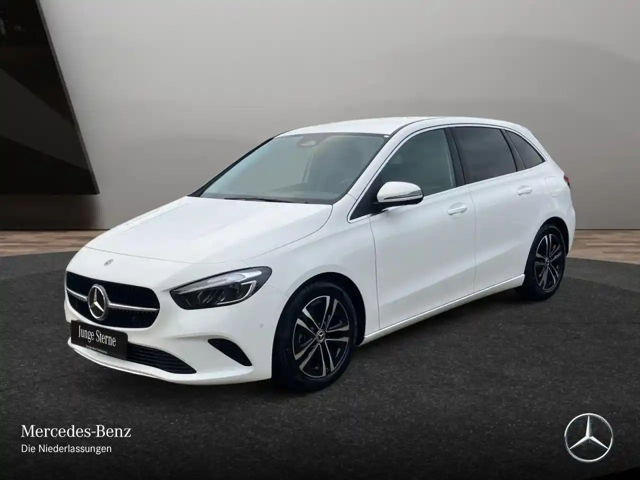 Mercedes-Benz B 200