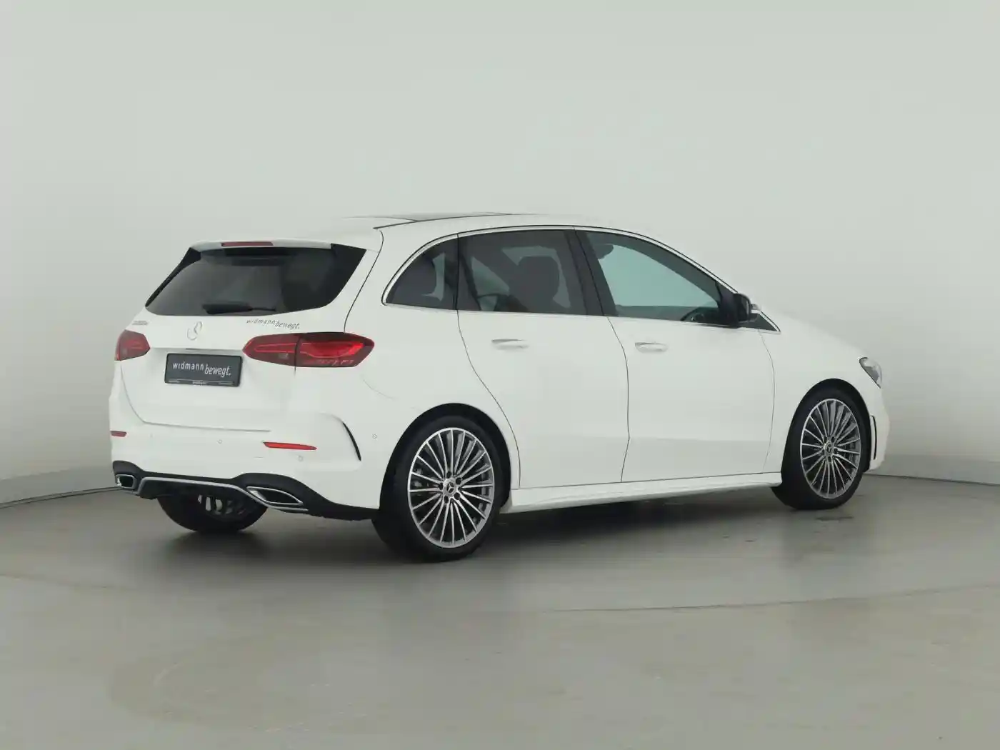 Mercedes-Benz B 220