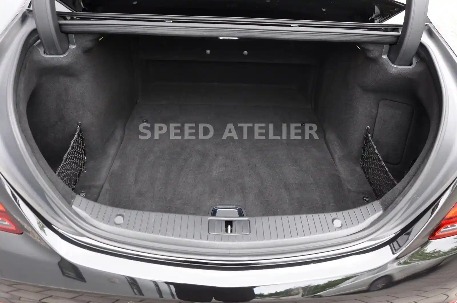 Mercedes-Benz S 400