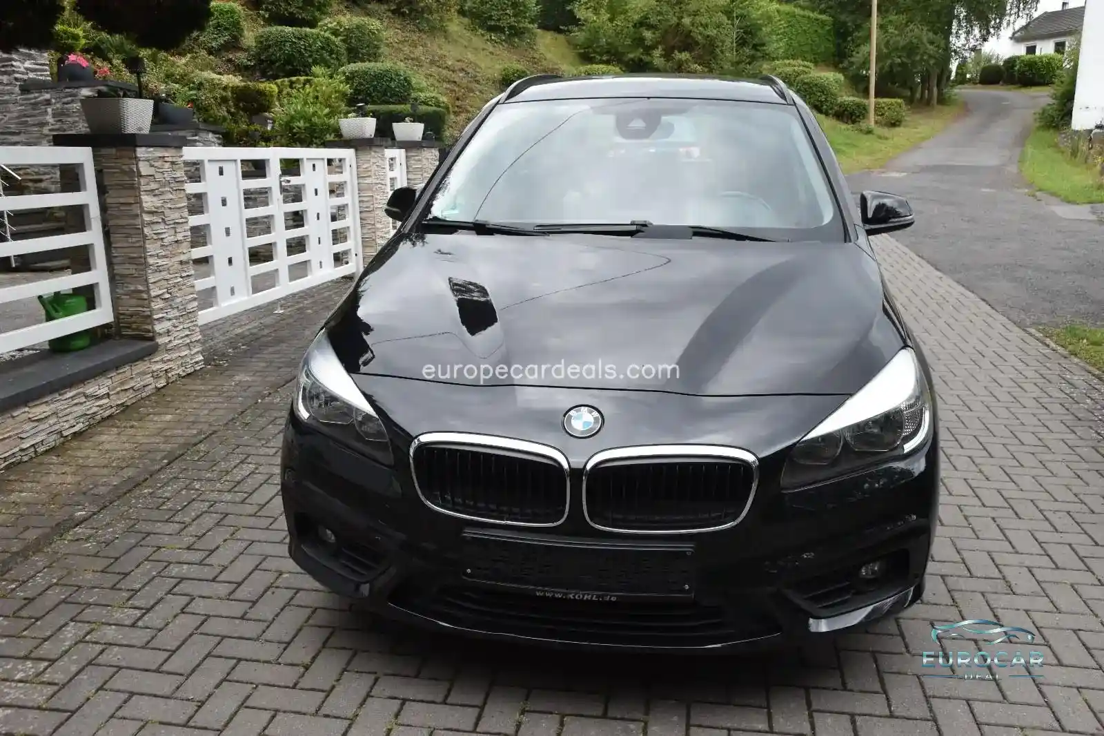 BMW 216