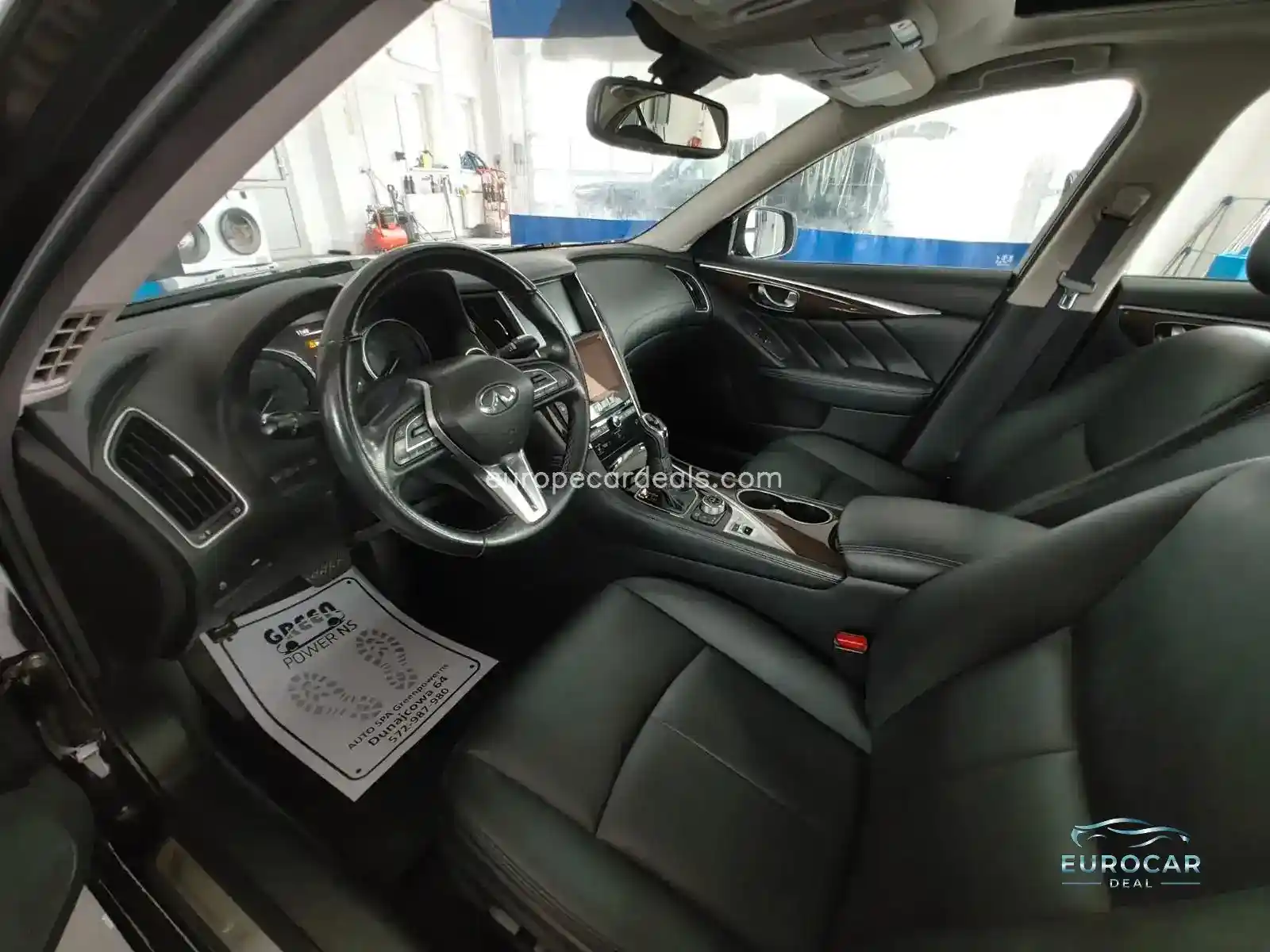 Infiniti Q50