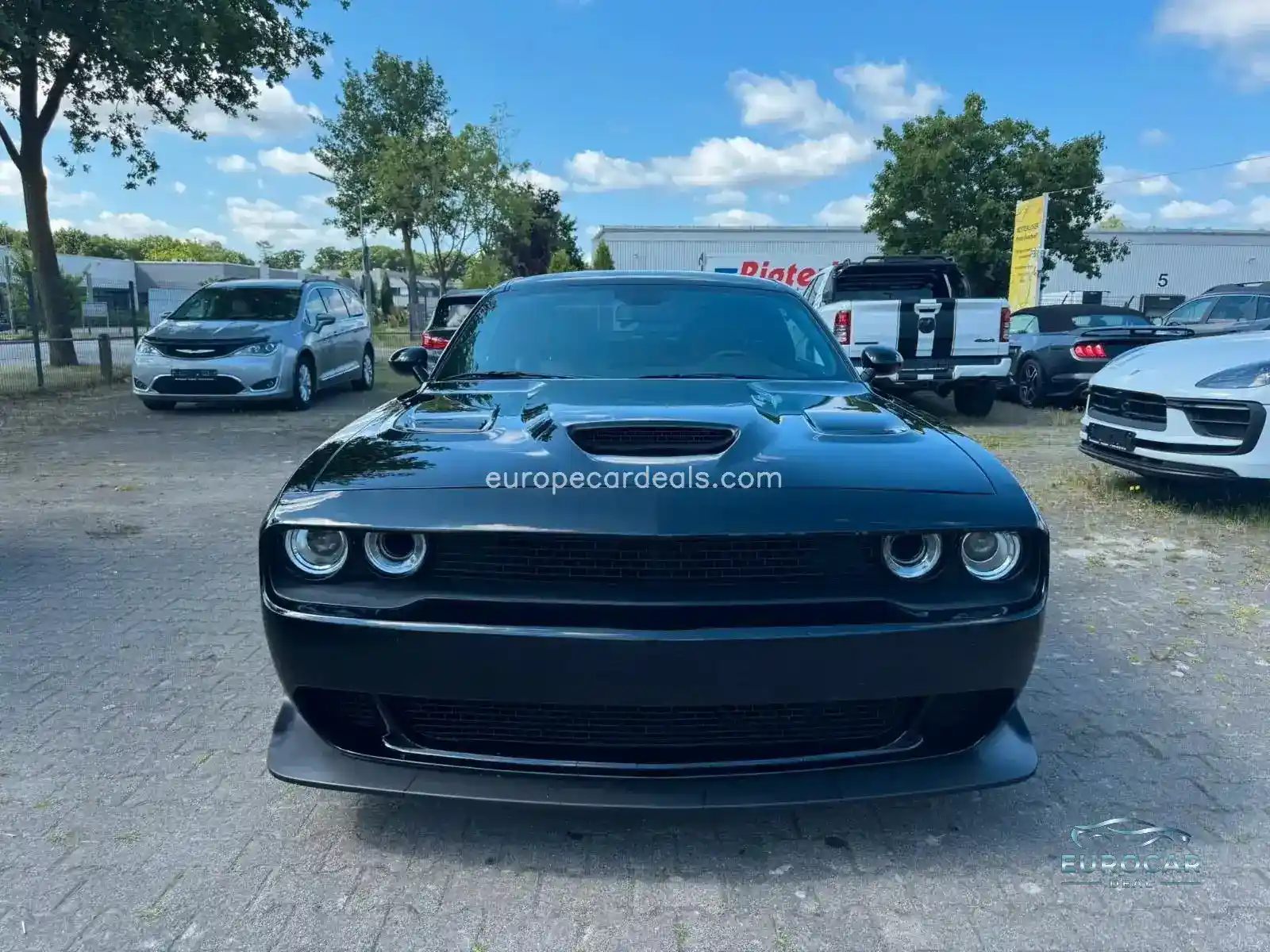 Dodge Challenger