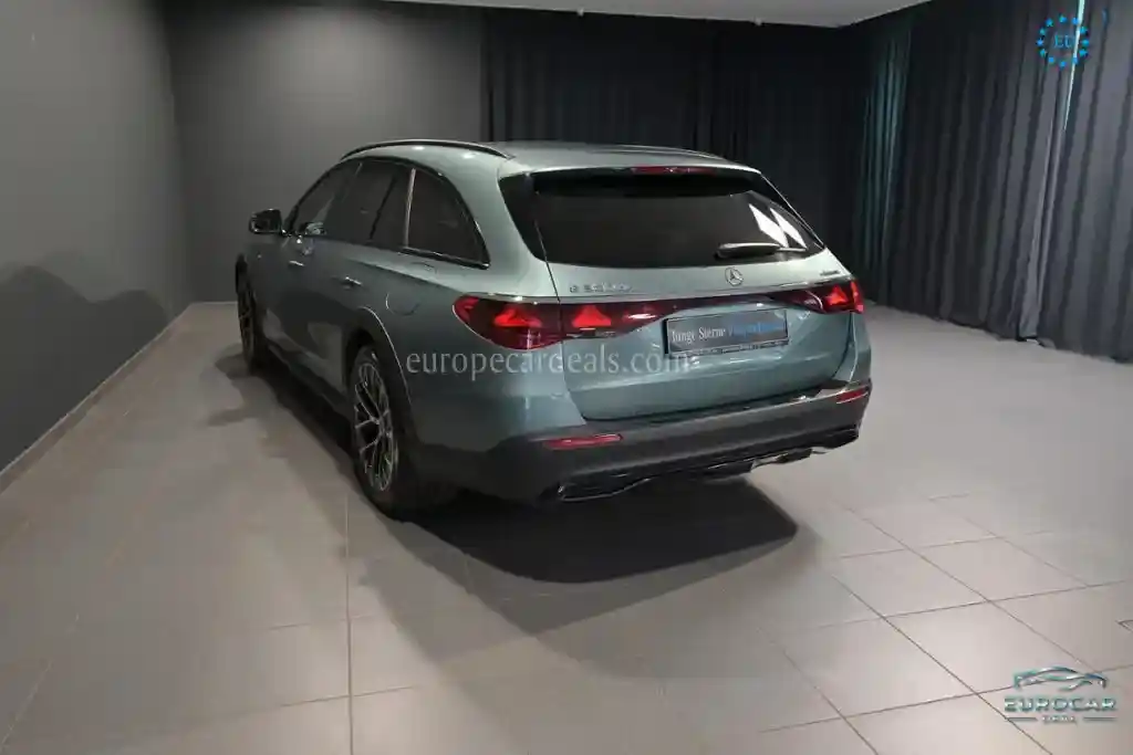 Mercedes-Benz E 300