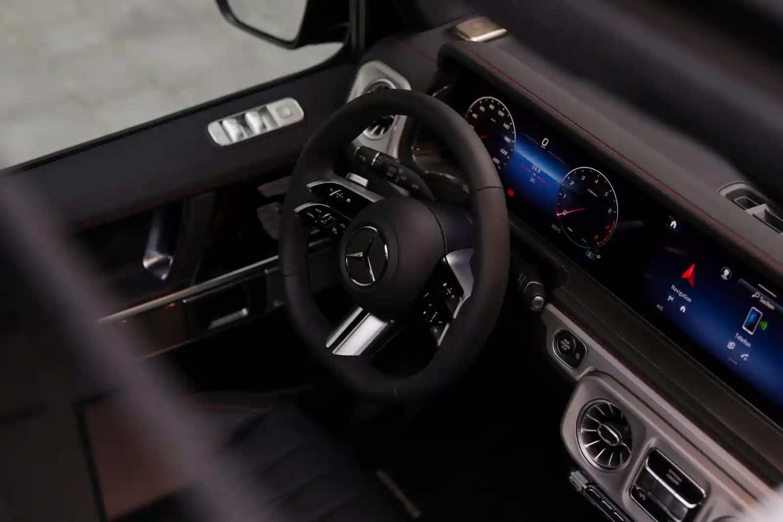 Mercedes-Benz G 500
