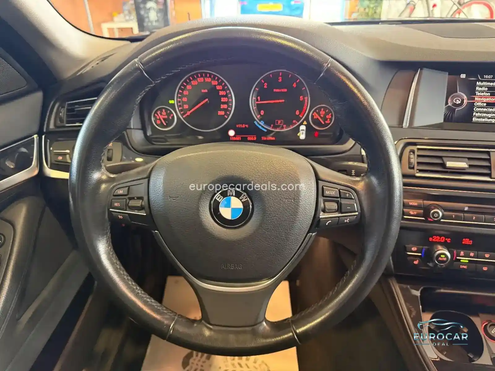 BMW 520
