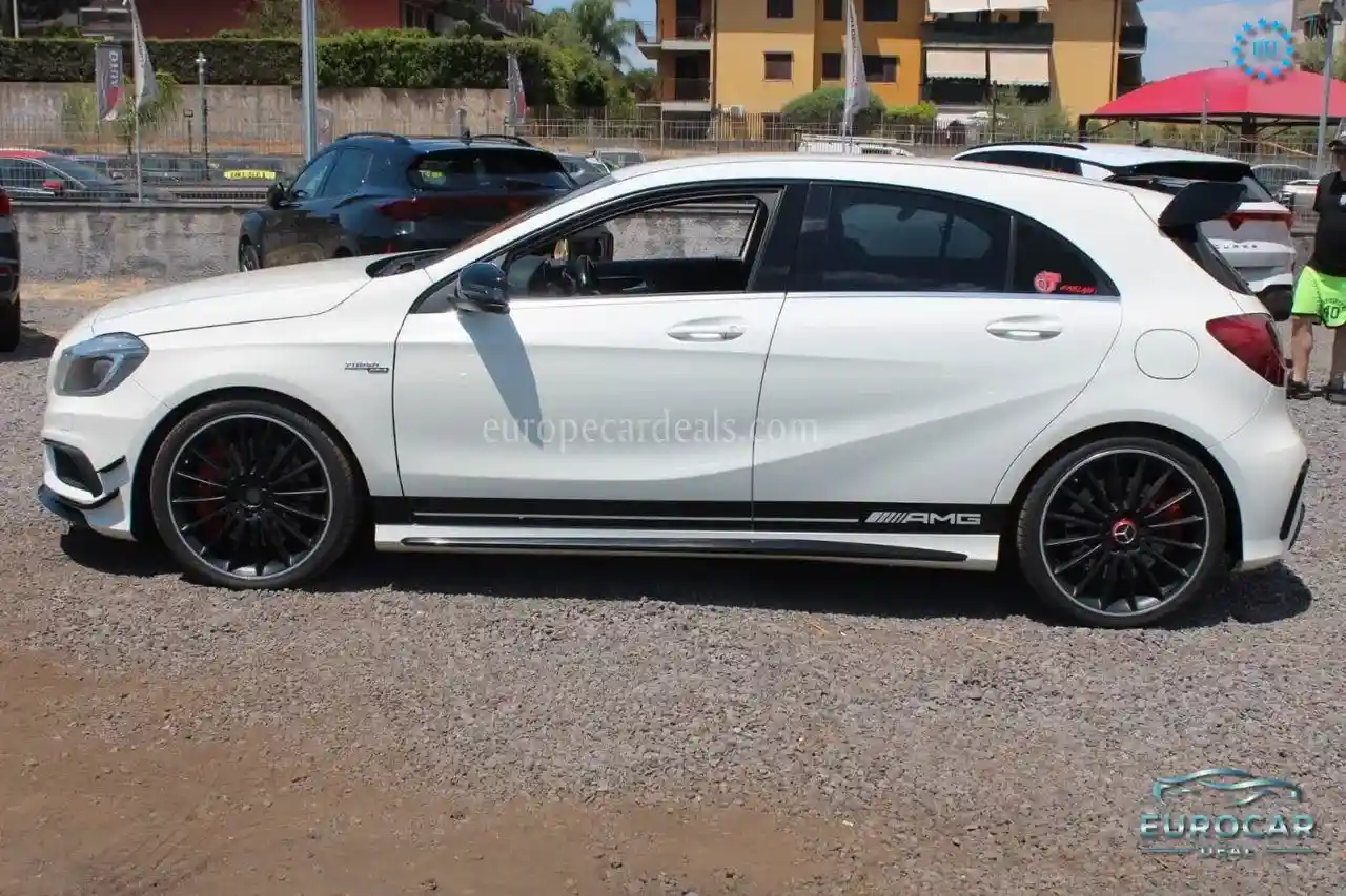 Mercedes-Benz A 45 AMG