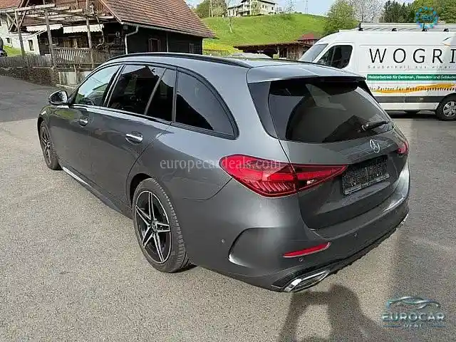 Mercedes-Benz C 220