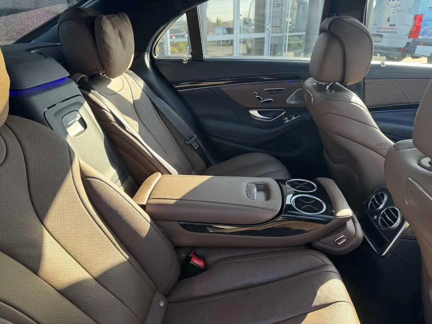 Mercedes-Benz S 400