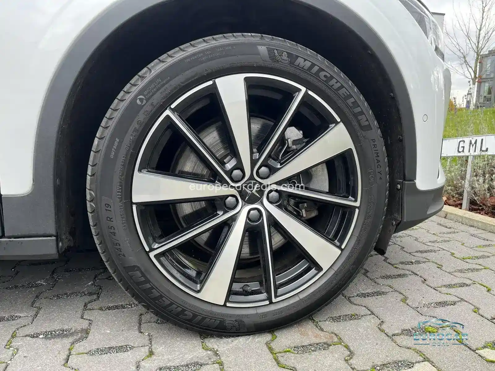 Polestar 2