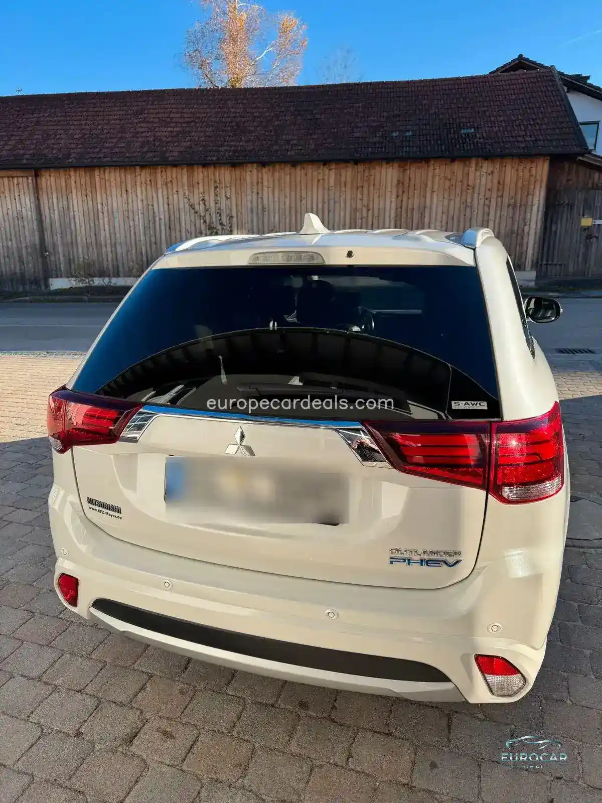 Mitsubishi Plug-in Hybrid Outlander