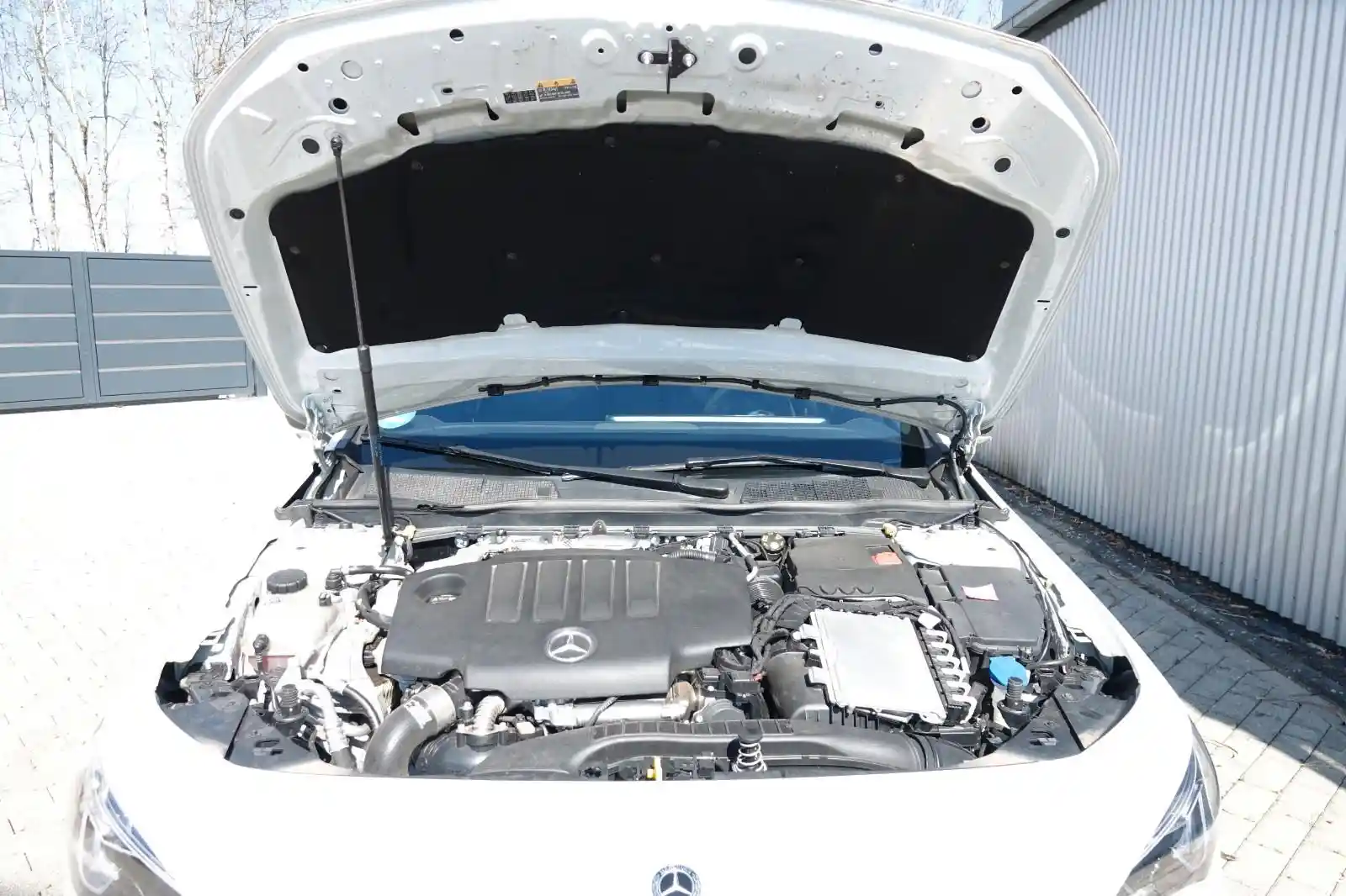 Mercedes-Benz CLA 200