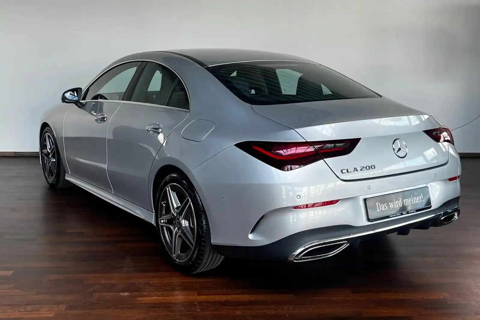 Mercedes-Benz CLA 200