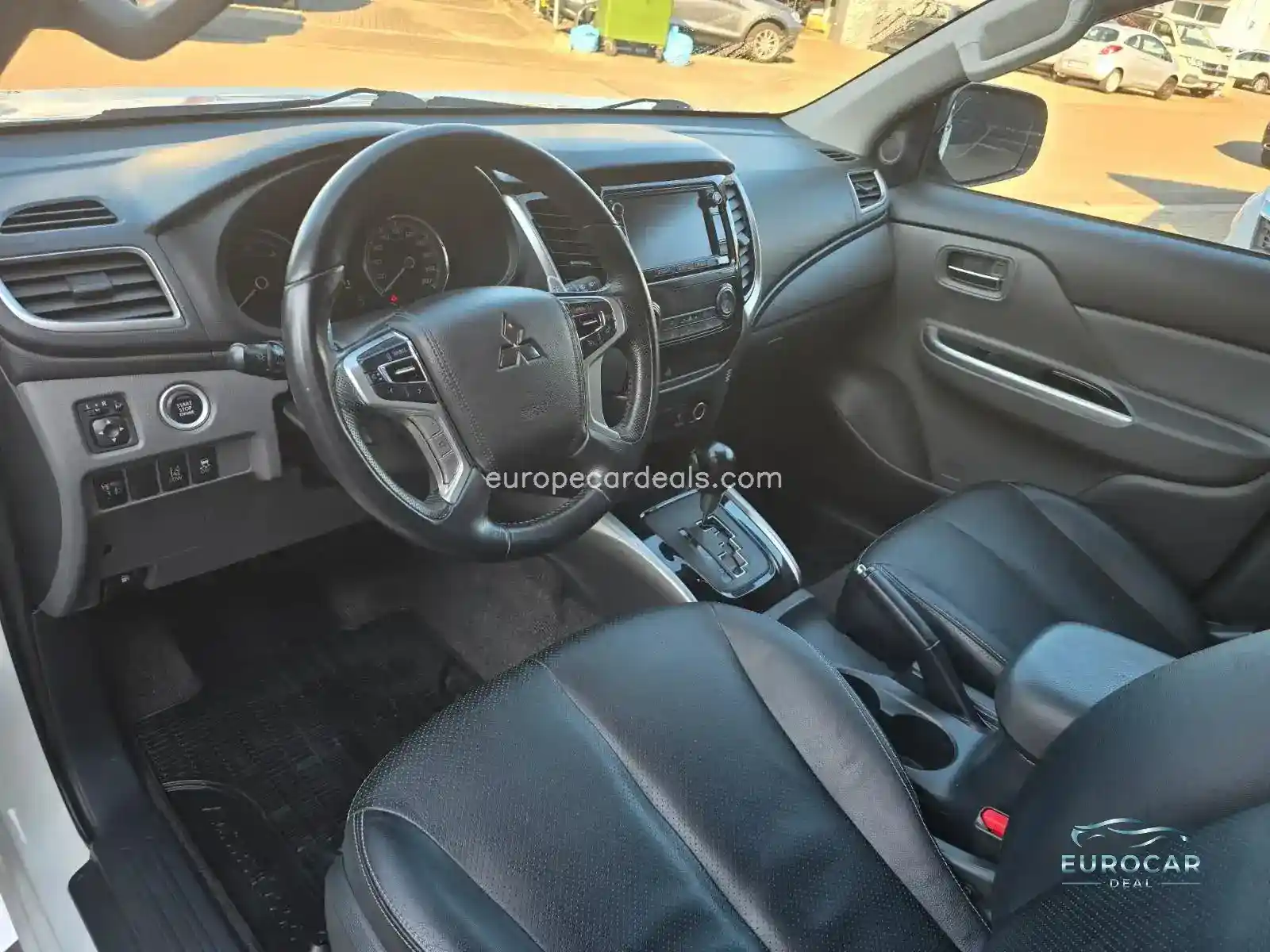 Mitsubishi L200