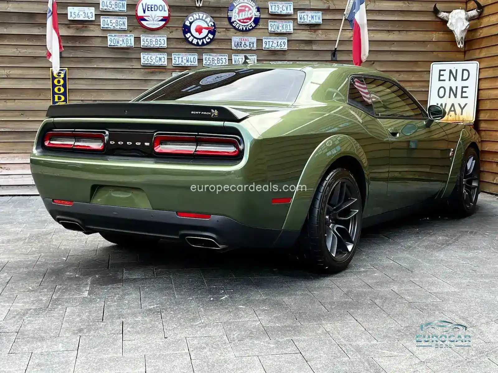 Dodge Challenger