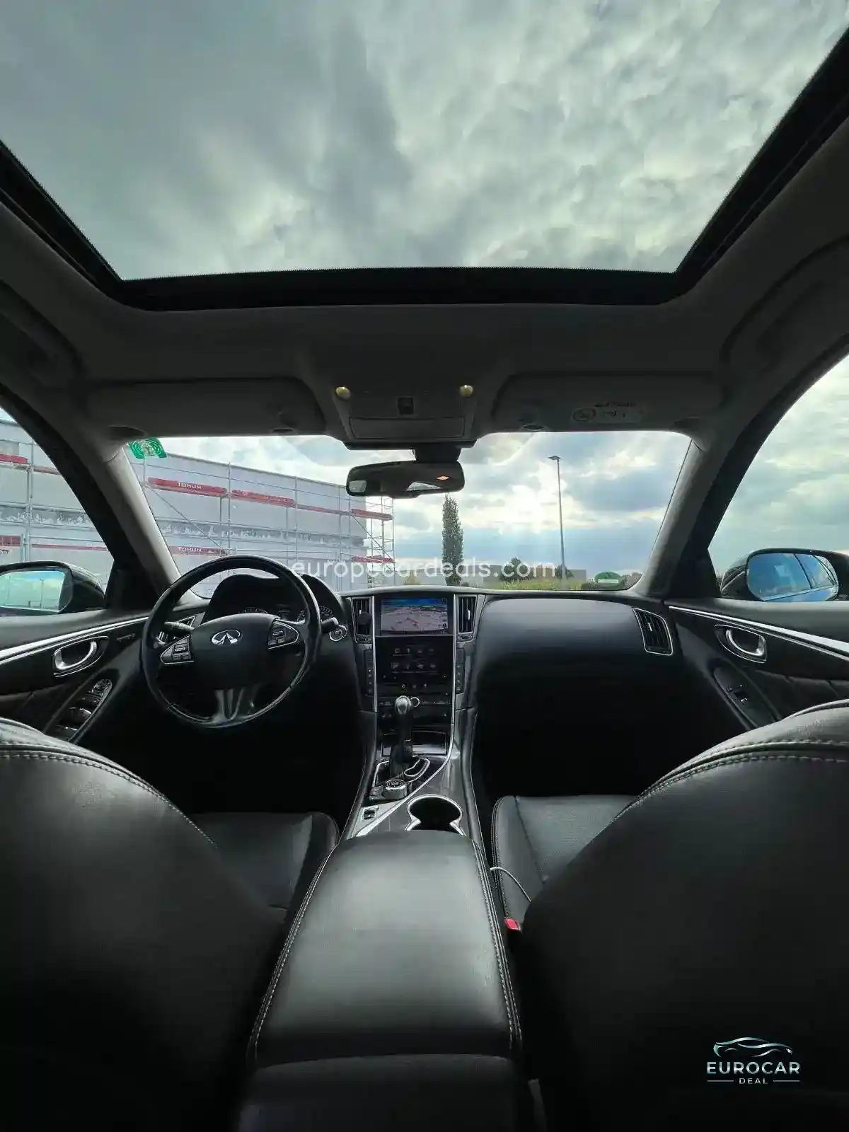 Infiniti Q50