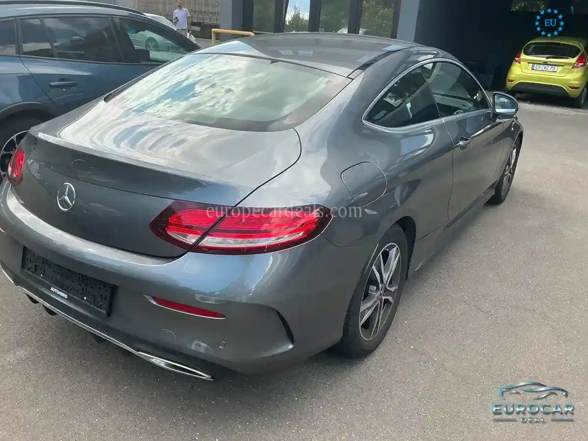 Mercedes-Benz C 300