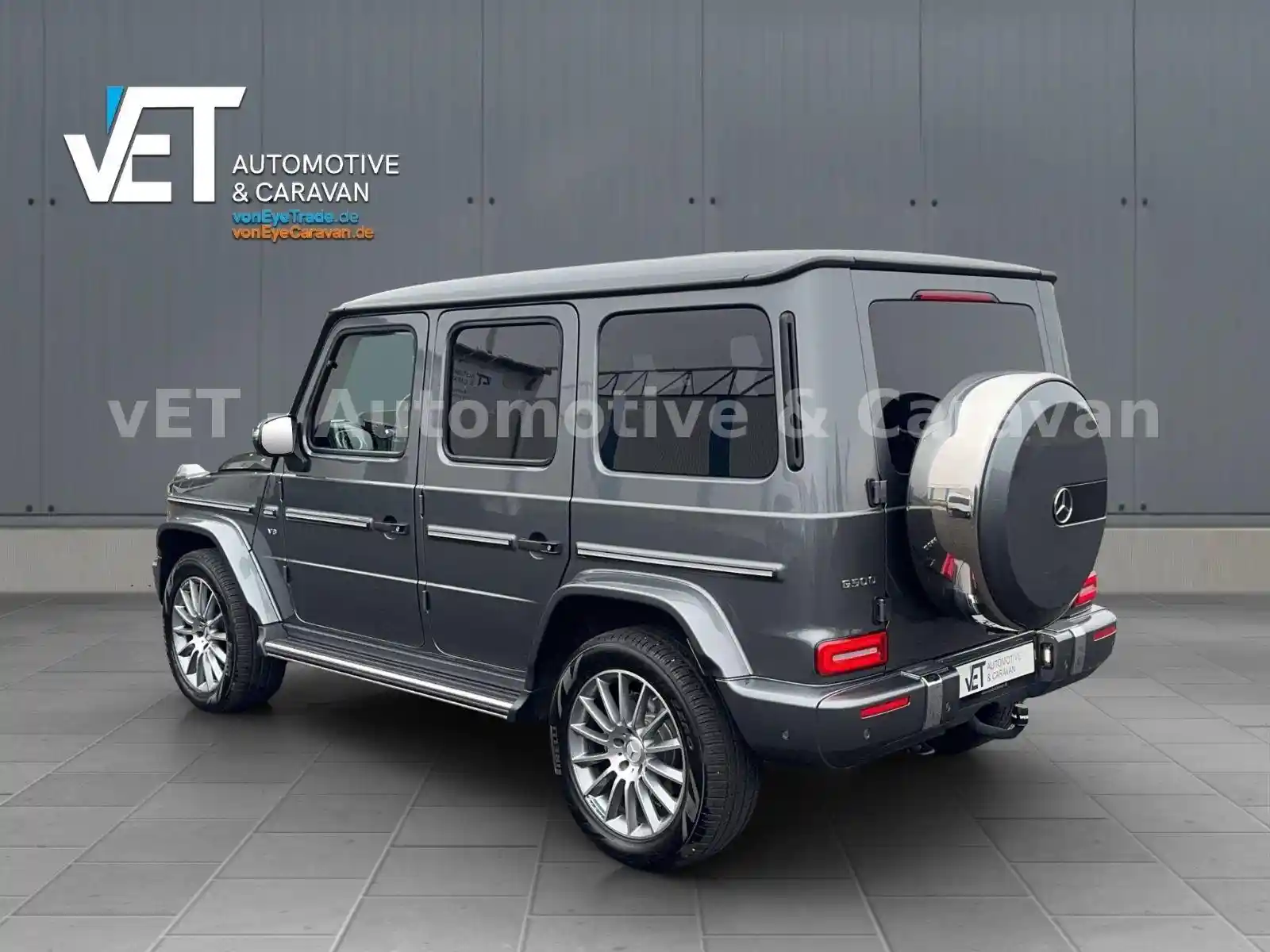 Mercedes-Benz G 500