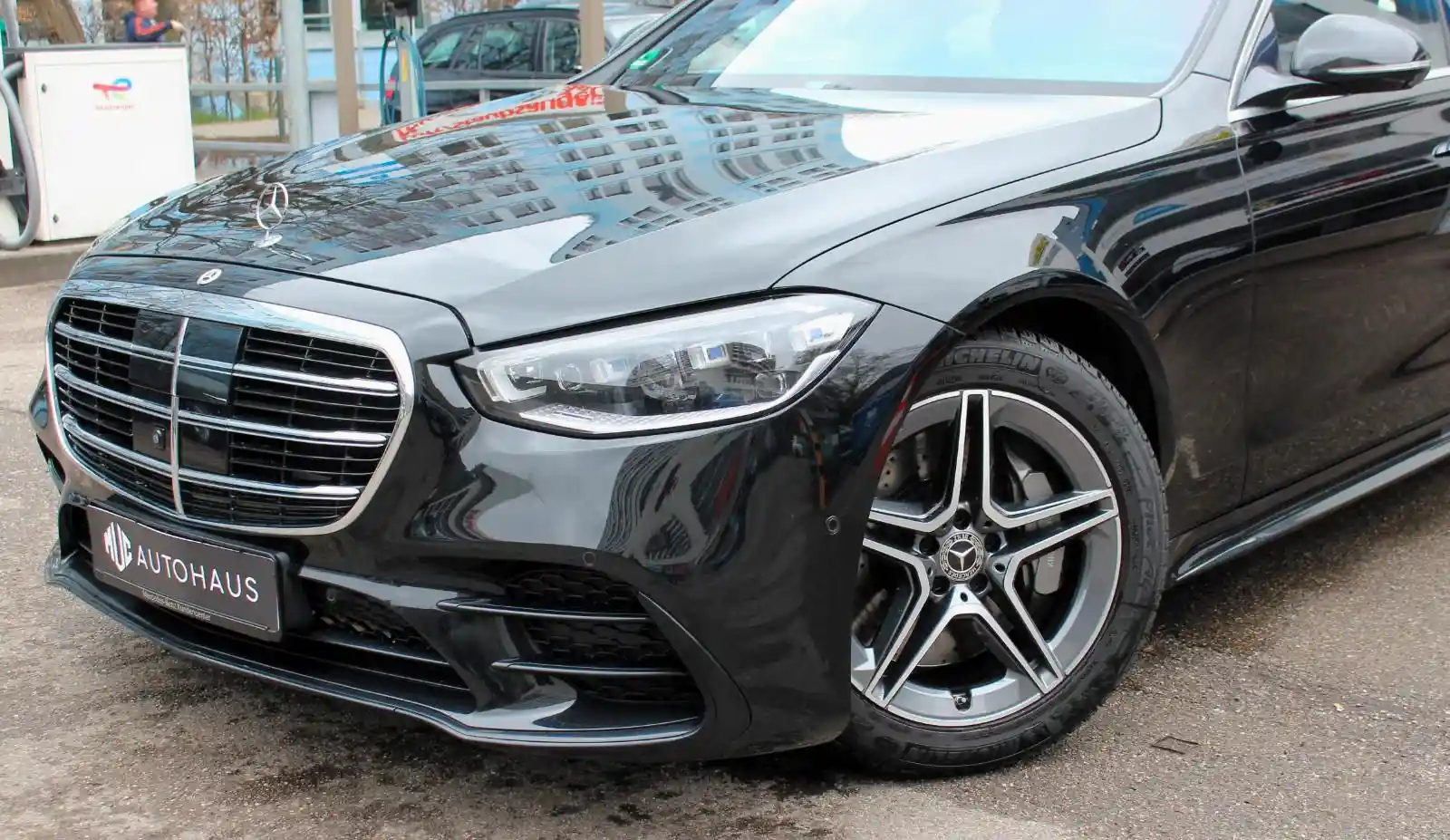 Mercedes-Benz S 400