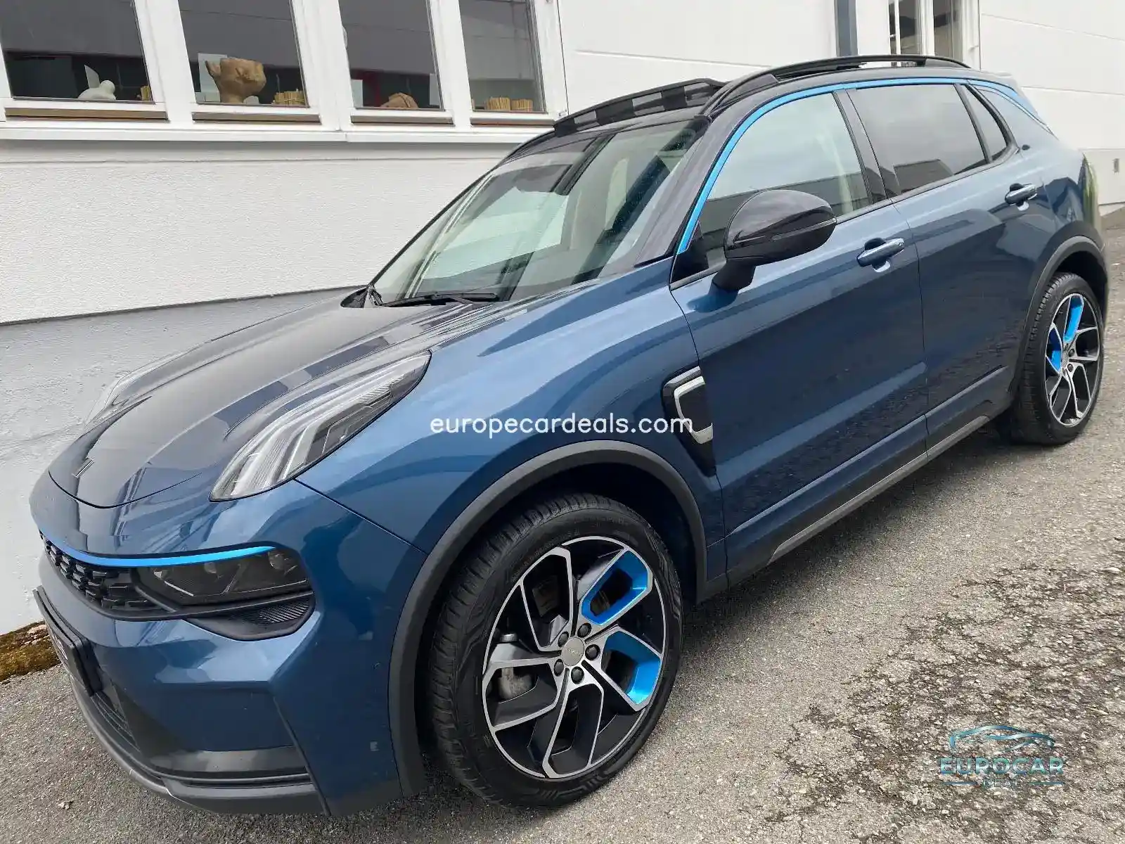 Lynk&Co 01